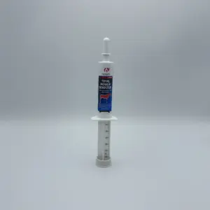 TOTAL Power Booster Paste für Pferde – 30 ml Powerkick mit B-Vitaminen, Aminosäuren und Elektrolyten zur schnellen Unterstützung vor oder nach Belastung.
